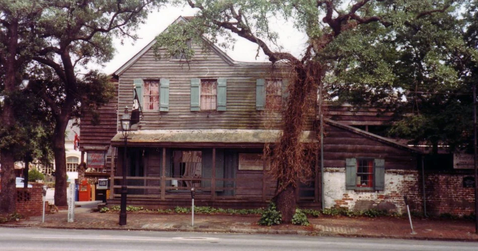 萨凡纳的10个鬼魂出没的地方